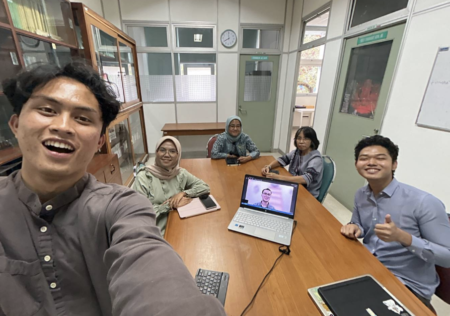 Mahasiswa ITB Kembangkan Kandidat Terapi Kanker Payudara Berbasis Nanovesikel Tomat dan Sambiloto